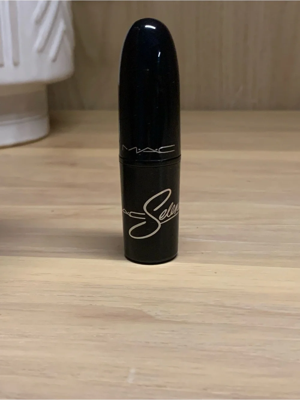 MAC Cosmetics Selena Vive Rose-Engraved Lipstick - Peachy Pink Nude
